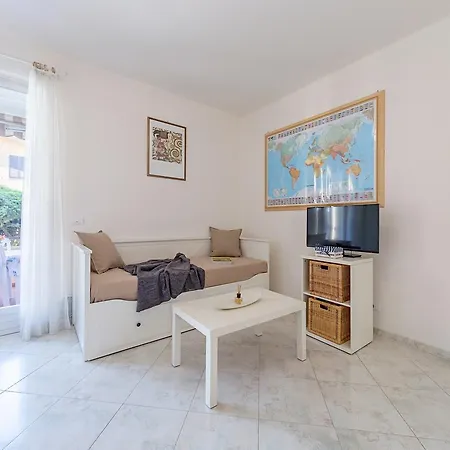 Sant'elena Apartment